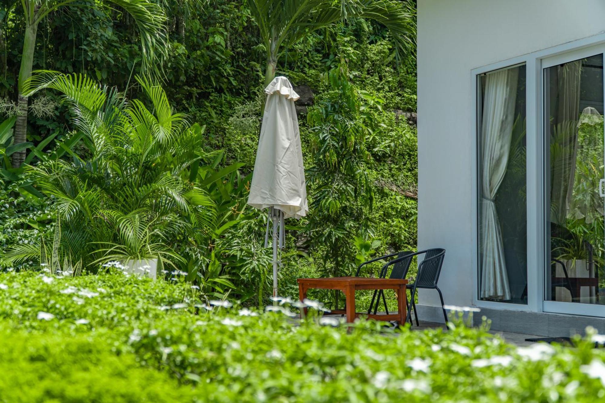 The Hawk'S Nest Resort Sabang  Exterior photo