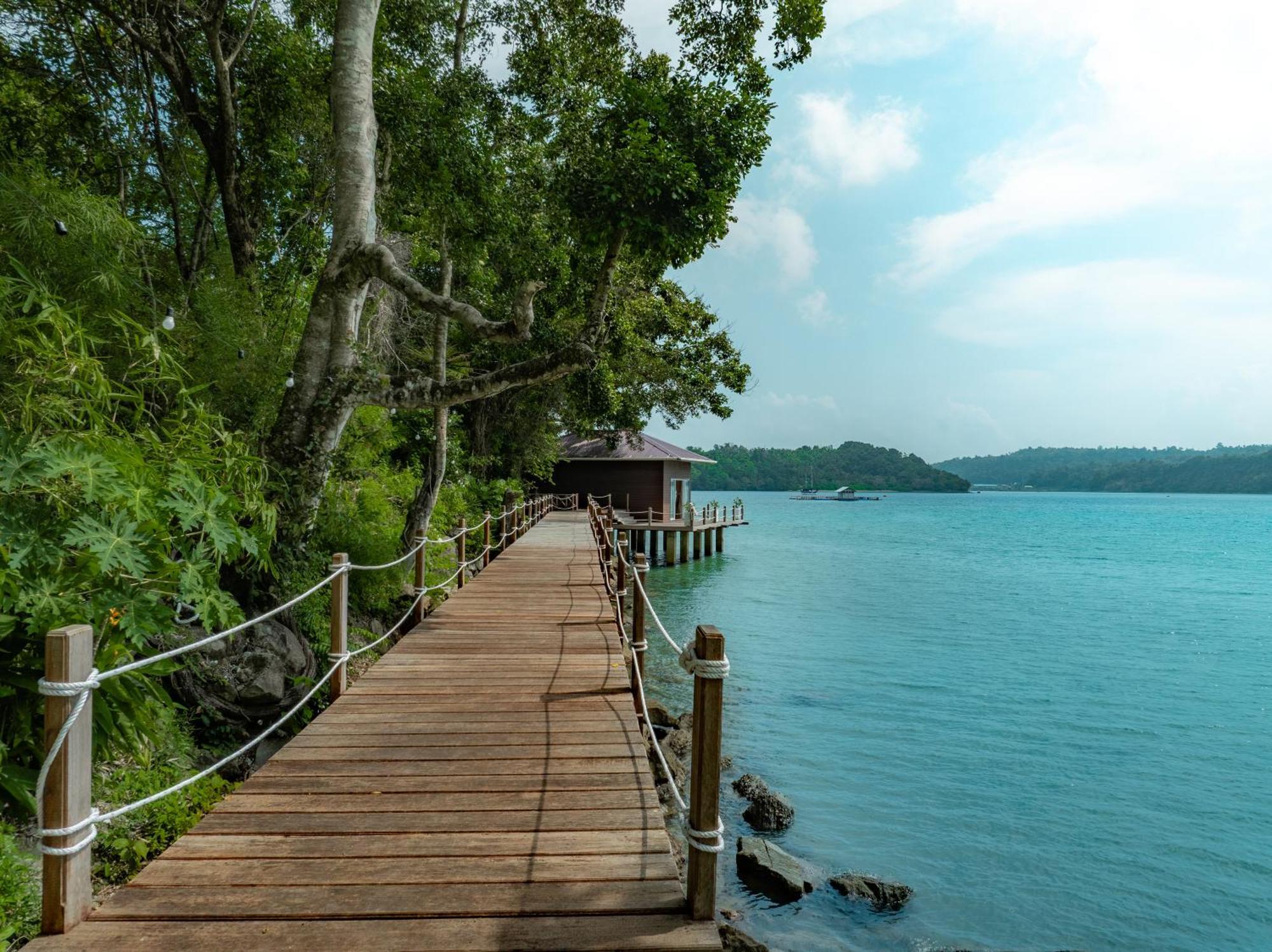 The Hawk'S Nest Resort Sabang  Exterior photo