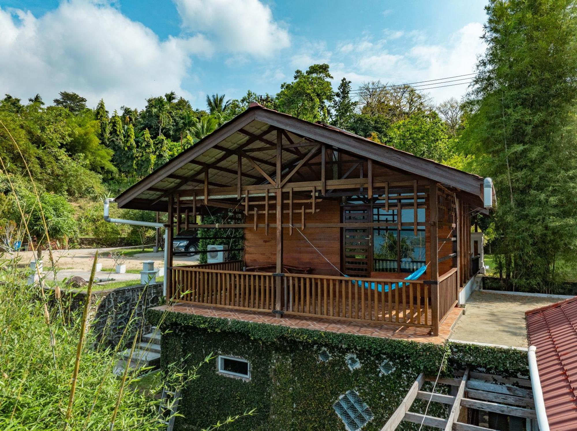 The Hawk'S Nest Resort Sabang  Exterior photo