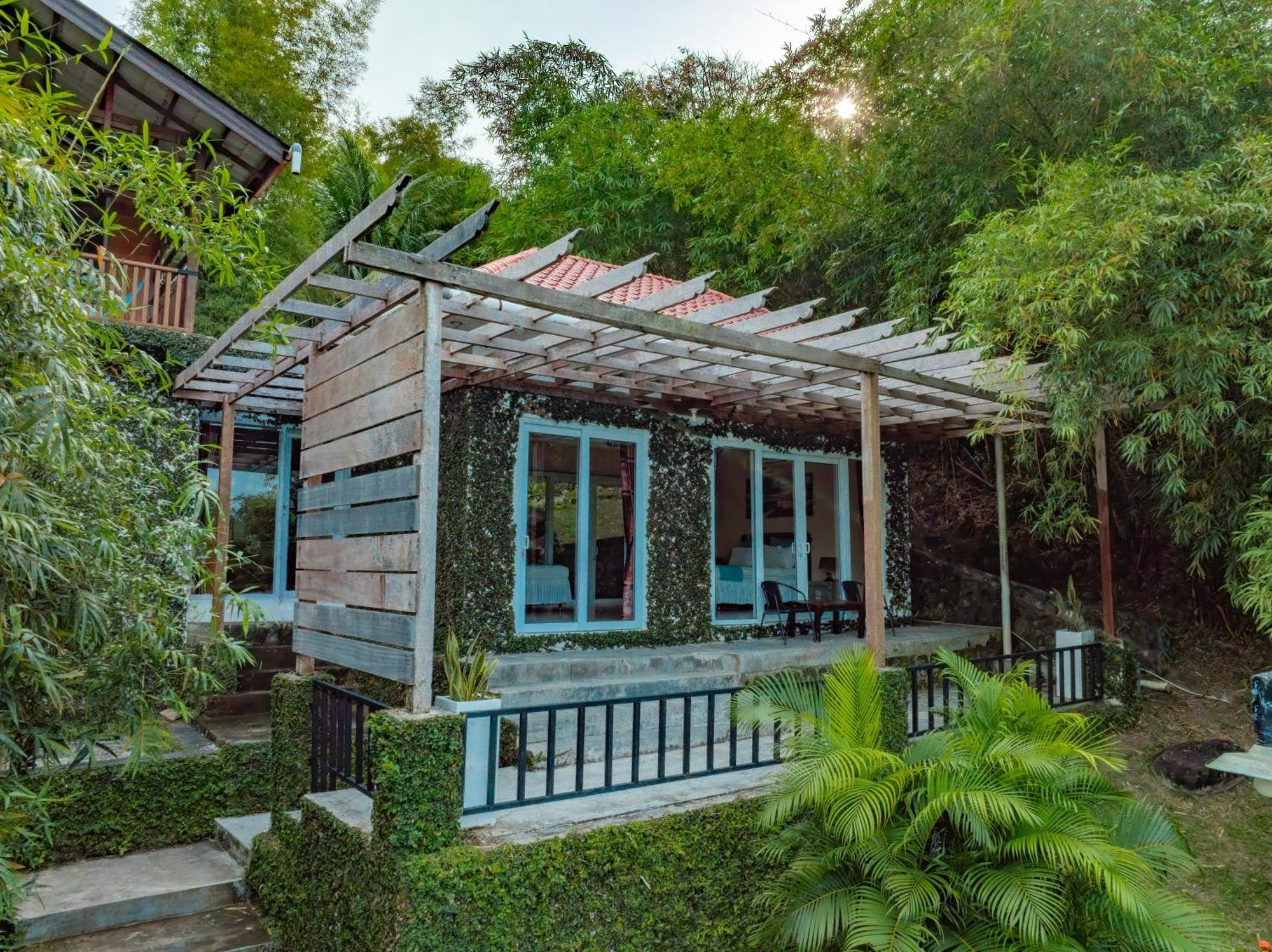 The Hawk'S Nest Resort Sabang  Exterior photo